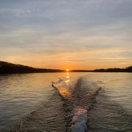 Futrinka Vendeghaz * באיה